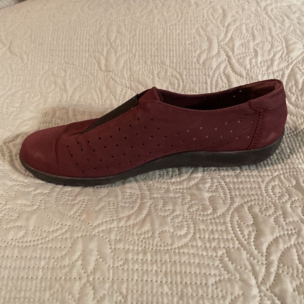 Clarks Artisan Daelyn Summit Nubuck Slip-On - image 3